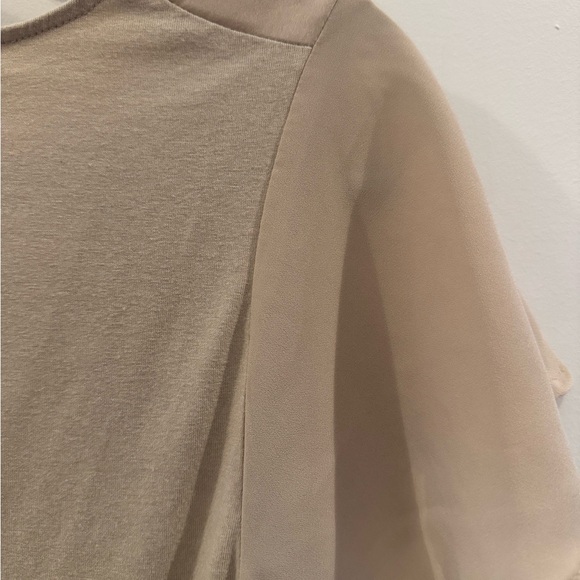 The Limited Tan Short Sleeve Top! - Picture 6 of 7